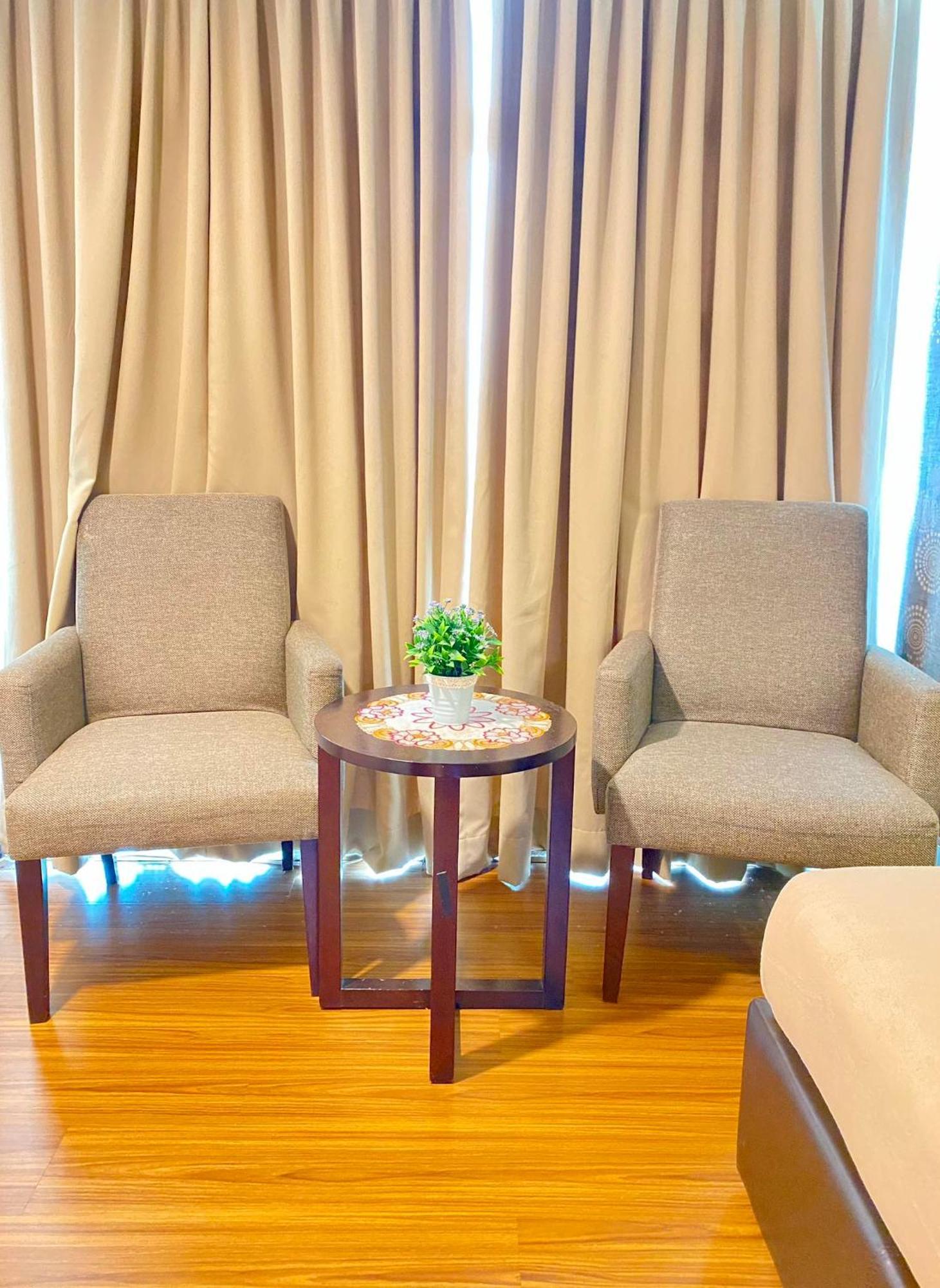Ain Studio Apartment Kota Bharu Exteriör bild