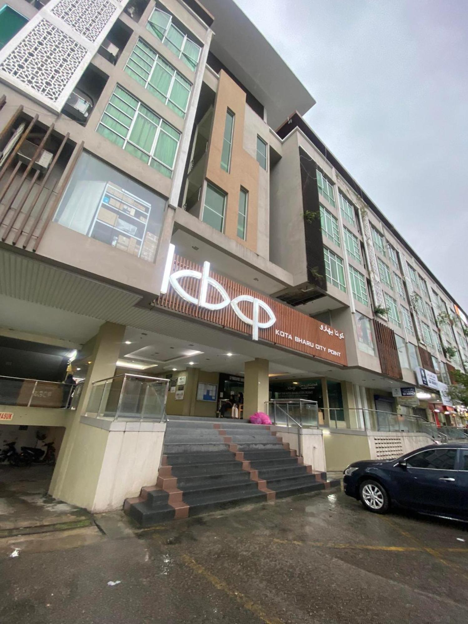 Ain Studio Apartment Kota Bharu Exteriör bild