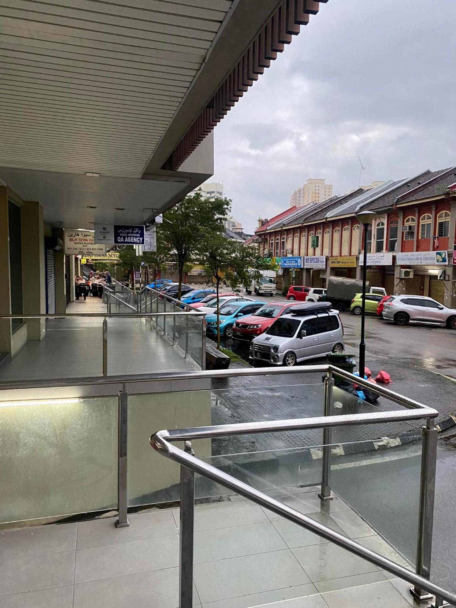 Ain Studio Apartment Kota Bharu Exteriör bild