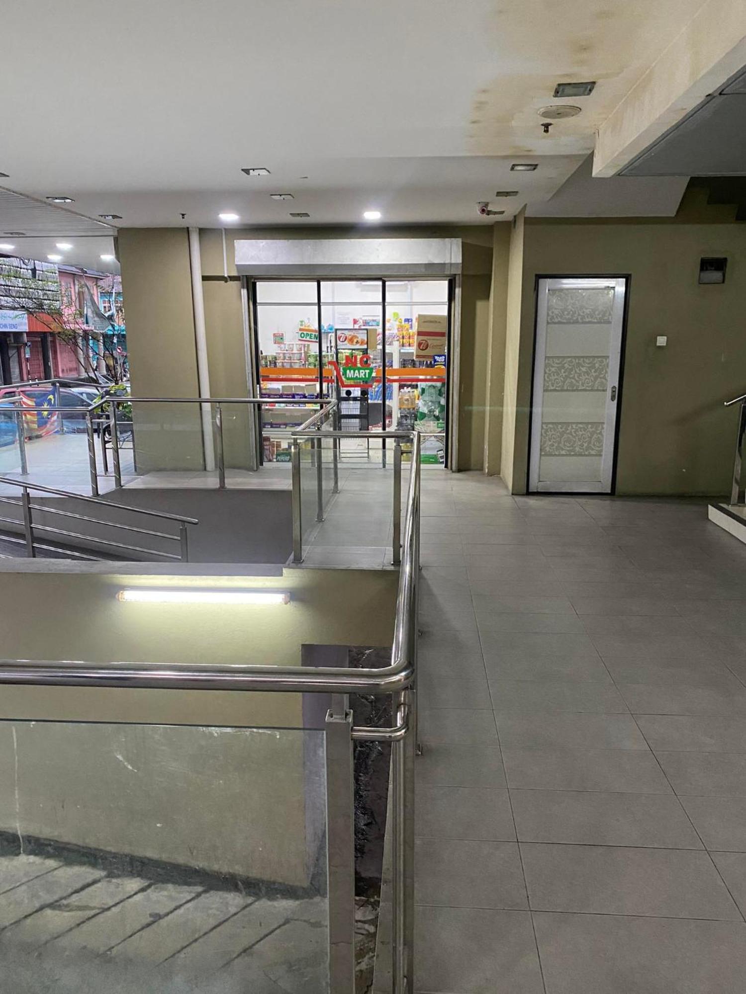 Ain Studio Apartment Kota Bharu Exteriör bild