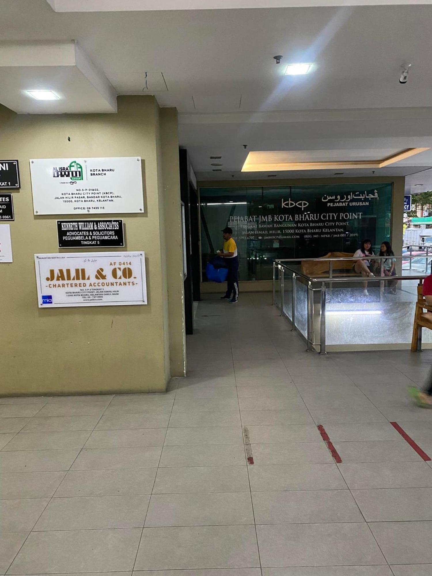 Ain Studio Apartment Kota Bharu Exteriör bild